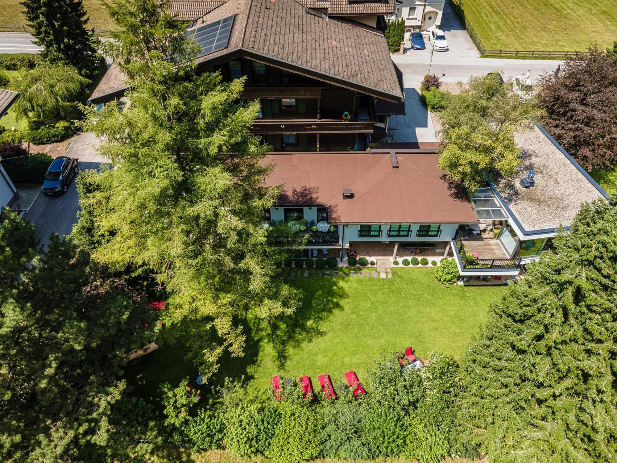 Aparthotel Landhaus St. Joseph Mayrhofen Exterior foto